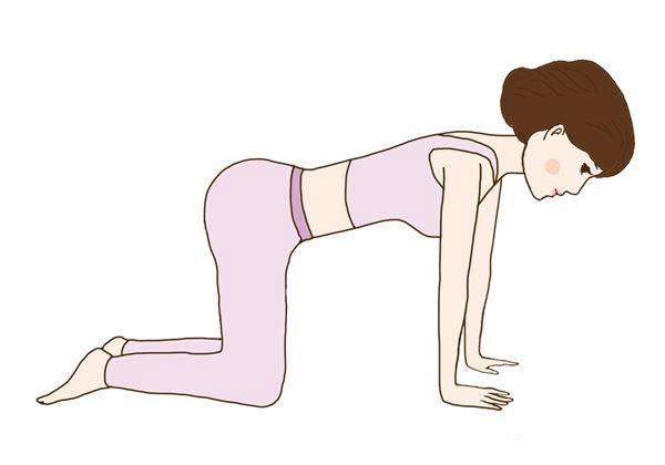 5 động tác yoga cực đơn giản giúp mông nở chân thon 